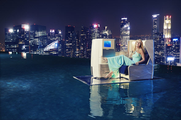 Gwyneth Paltrow and British Airways make a splash at Marina Bay Sands